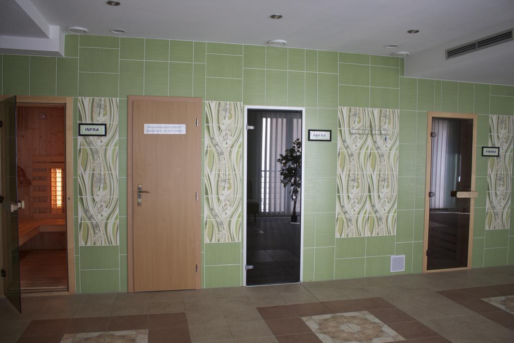 Hotel Vila Anna Trenčianske Teplice Εξωτερικό φωτογραφία